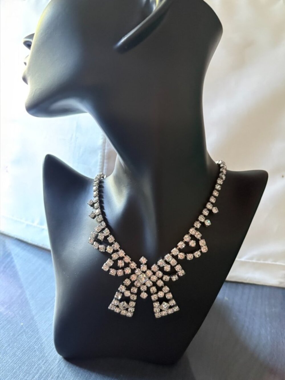 Vintage Signed WEISS Rhinestone Bow Statement Necklace